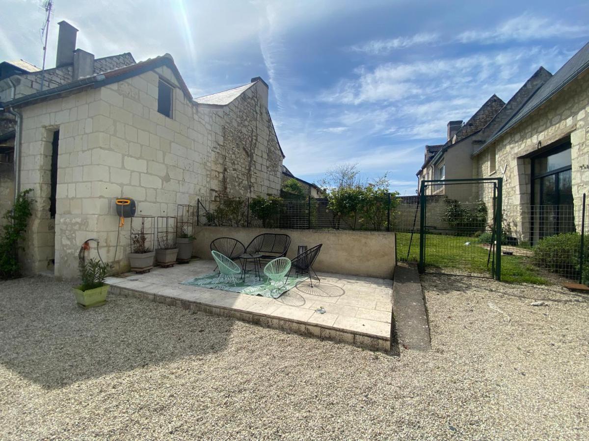 Studio Indre Climatise, La Halte De Cuze, Aux Abords De La Loire A Velo Huismes Экстерьер фото