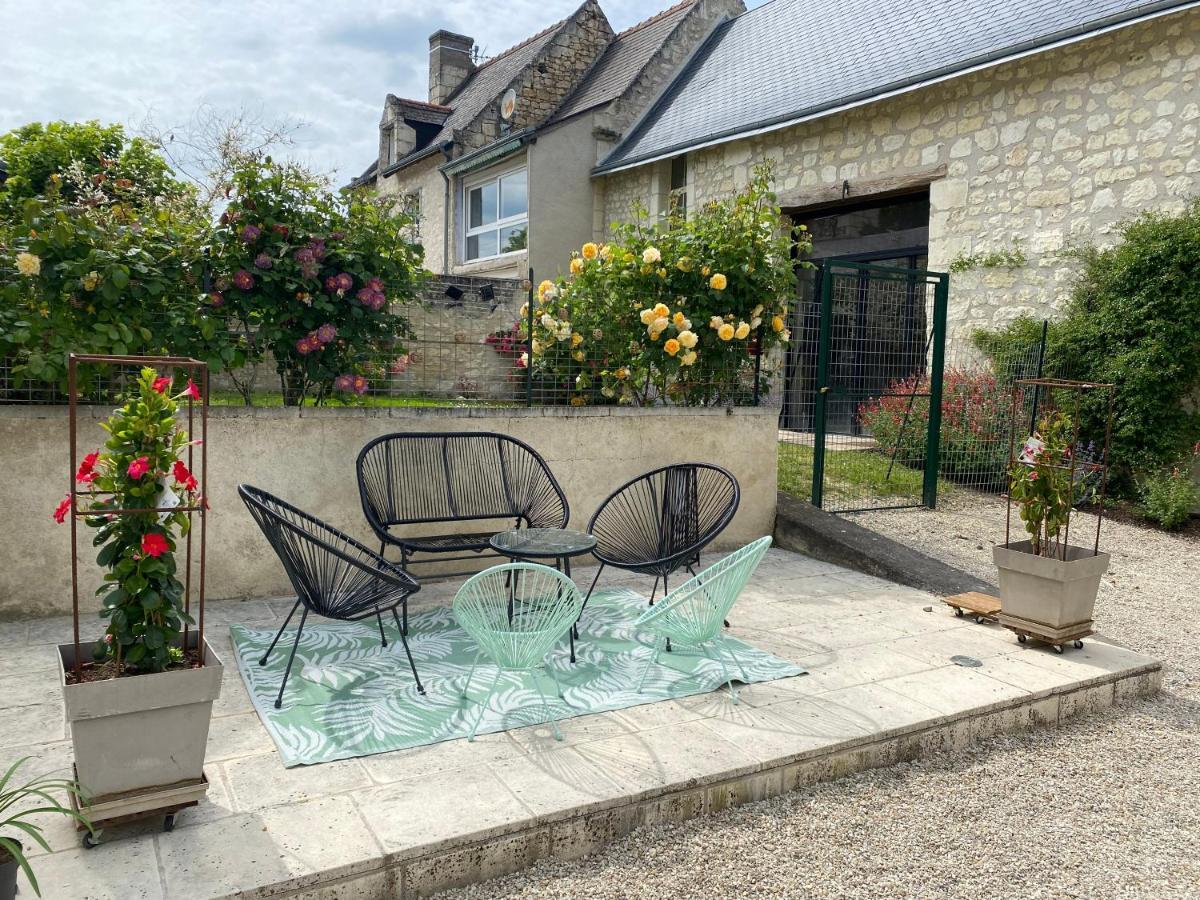 Studio Indre Climatise, La Halte De Cuze, Aux Abords De La Loire A Velo Huismes Экстерьер фото